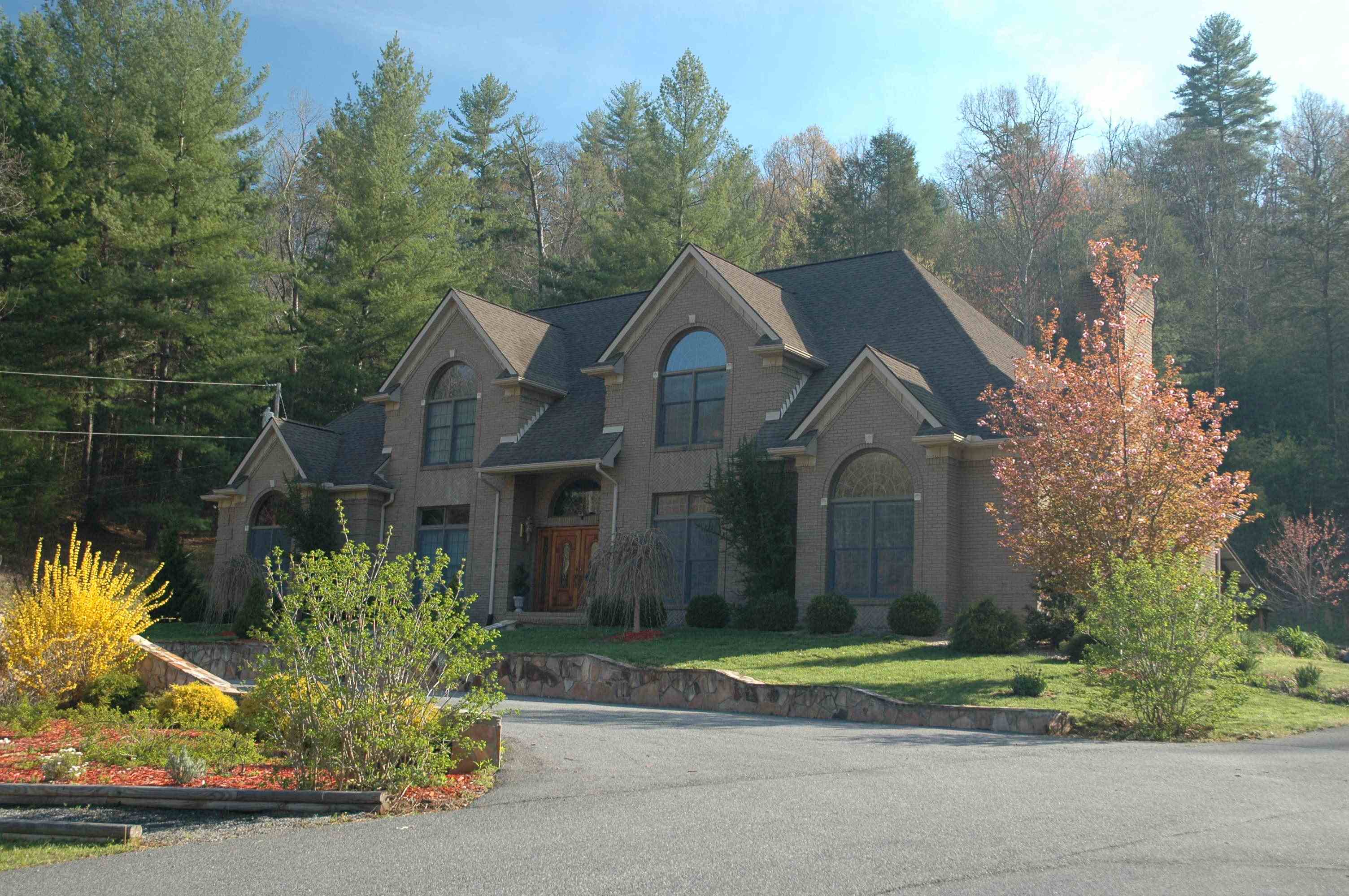 Beautiful Mansion Pictures